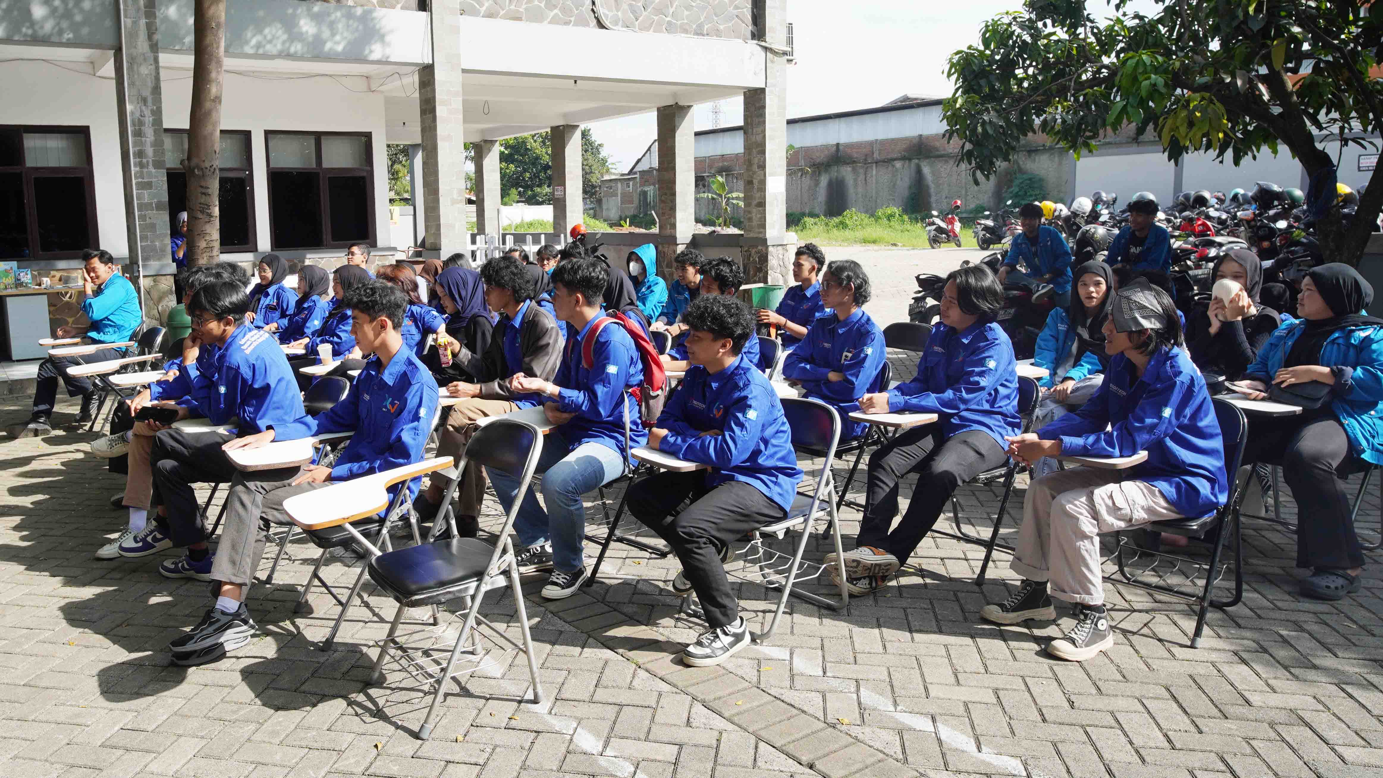 Gambar10