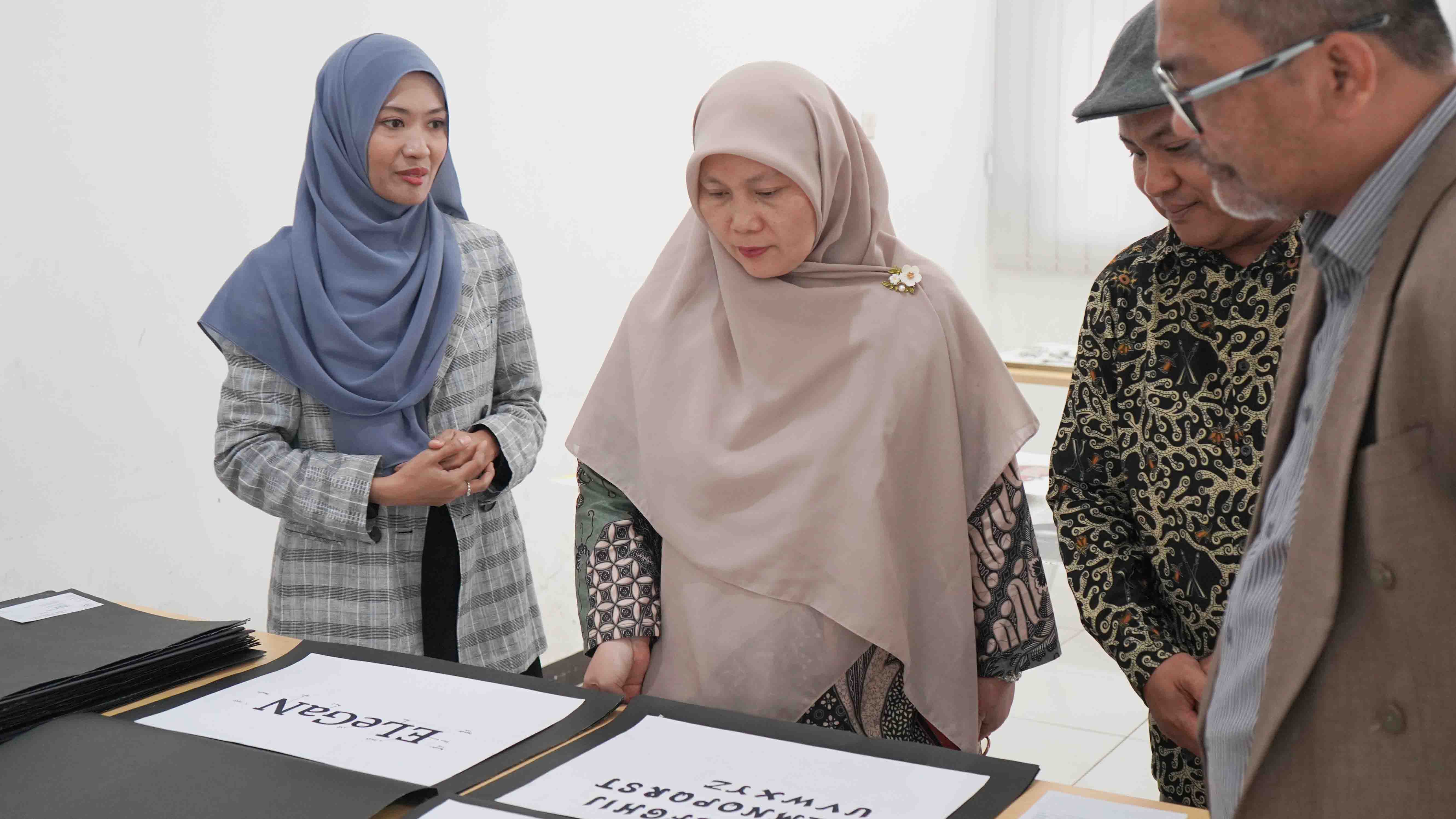 Gambar24