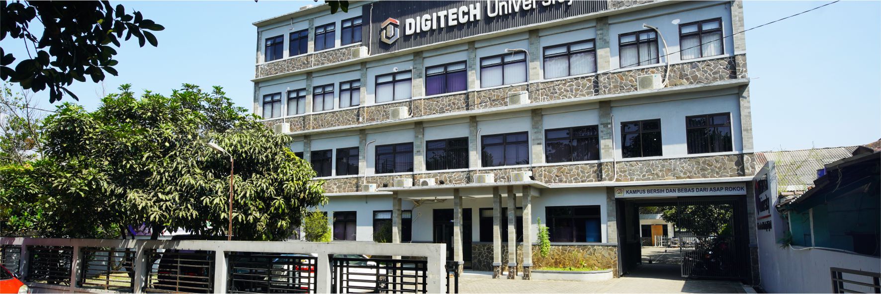 Suasana Kampus Digitech