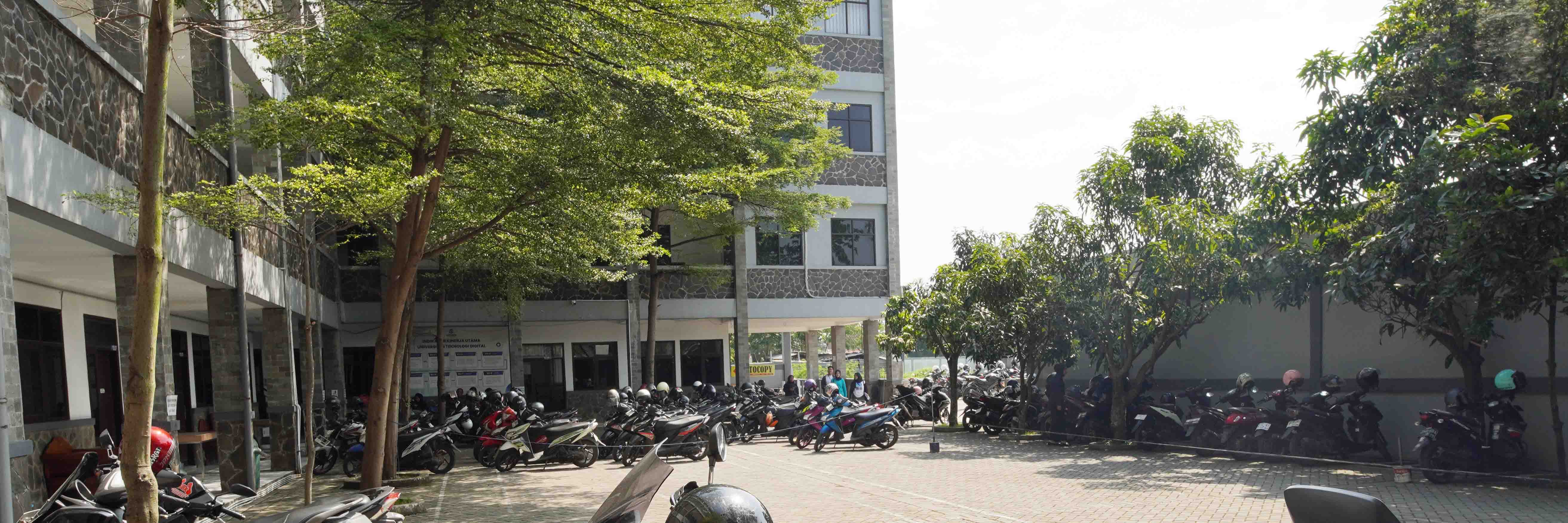 Suasana Kampus Digitech
