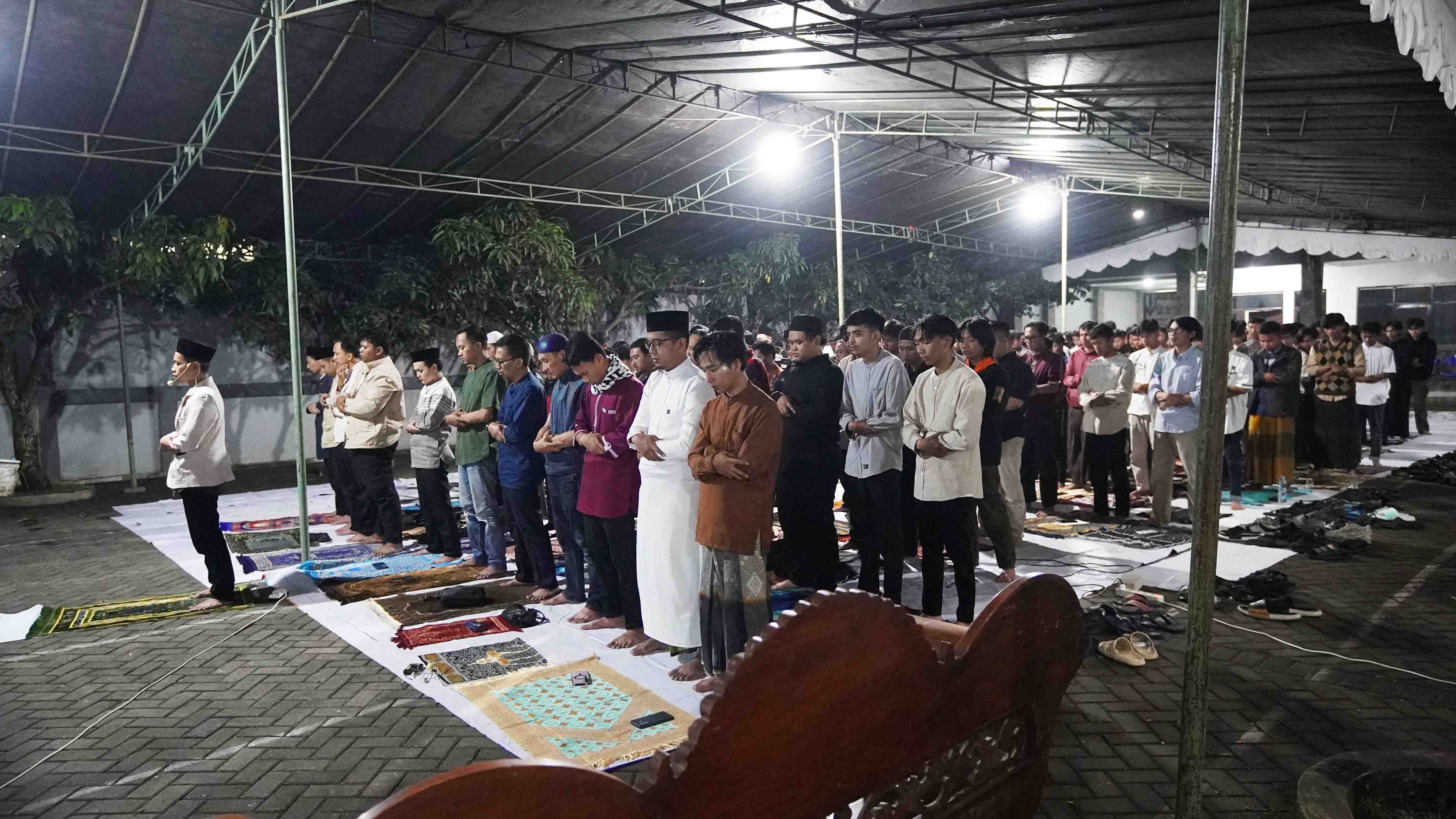 Gambar1